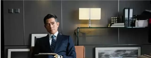 古天乐携《寒战1994》定档五一,五影帝集结重启港产警匪叙事 细节速览 古天乐携《寒战1994》定档五一,五影帝集结重启港产警匪叙事 细节速览
