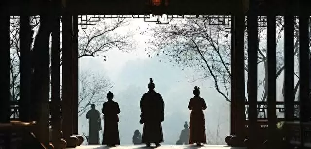 罗云熙主演古装悬疑剧《魅影神捕》定档30集,主打零恋爱脑中式探案 现场图 罗云熙主演古装悬疑剧《魅影神捕》定档30集,主打零恋爱脑中式探案 现场图