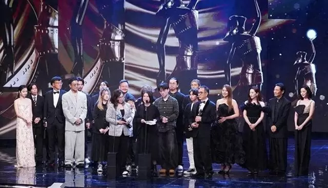 廖子妤凭《像我这样的爱情》获第44届香港电影金像奖最佳女主角 - 资讯配图