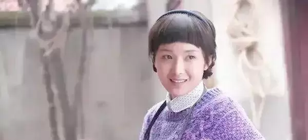 黄曼8次担纲女主未走流量路线，28年圈外婚姻零通稿 细节速览