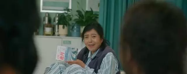 陈思诚监制《10号病房》定档五一，倪大红蔡明杨超越主演 细节速览
