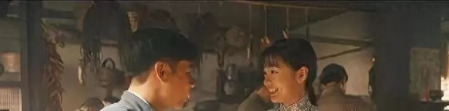 《八千里路云和月》播出后观众评价两极分化，历史逻辑与情感叙事引争议 现场图