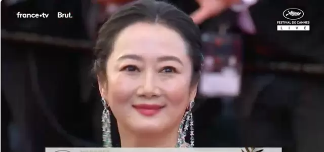 巩俐赵涛亮相戛纳开幕红毯 赵婷任主竞赛评委 细节速览